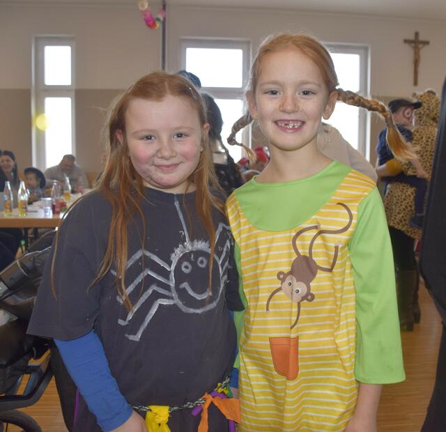 Viktoria Scheglberger, Klara Pallinger