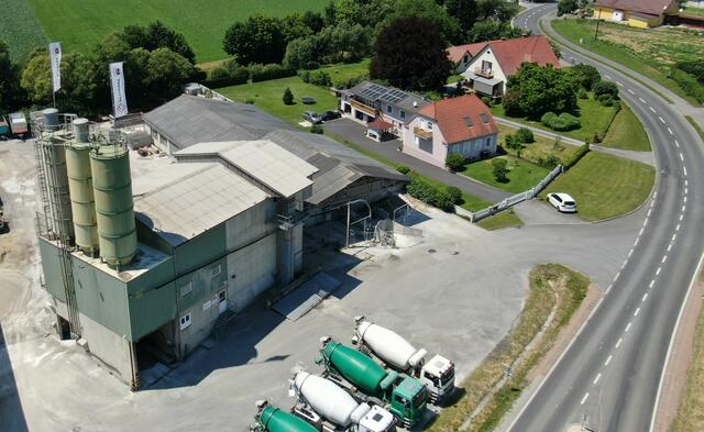 Seit 1. Feber wird das Transportbeton-Geschäft des Betonwerks Schwarz von der Firma Wopfinger gepachtet und betrieben. | Foto: Wopfinger