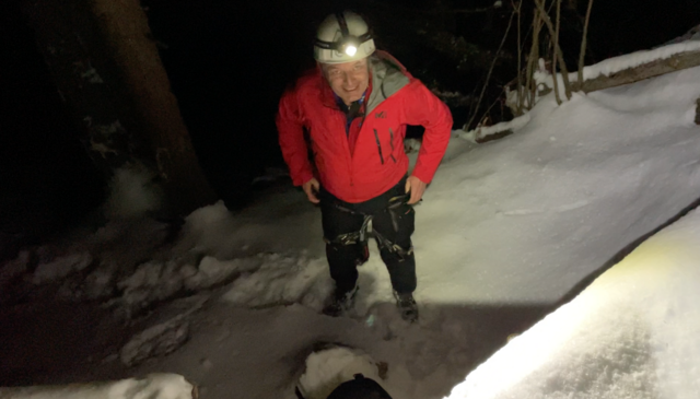 Peter Steinwender beim Einstieg der Klettersteigtour.