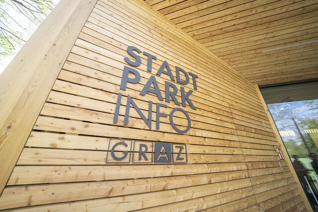 Vergangenes Jahr eröffnete eine neue Infostelle im Grazer Stadtpark.  | Foto: Foto Fischer