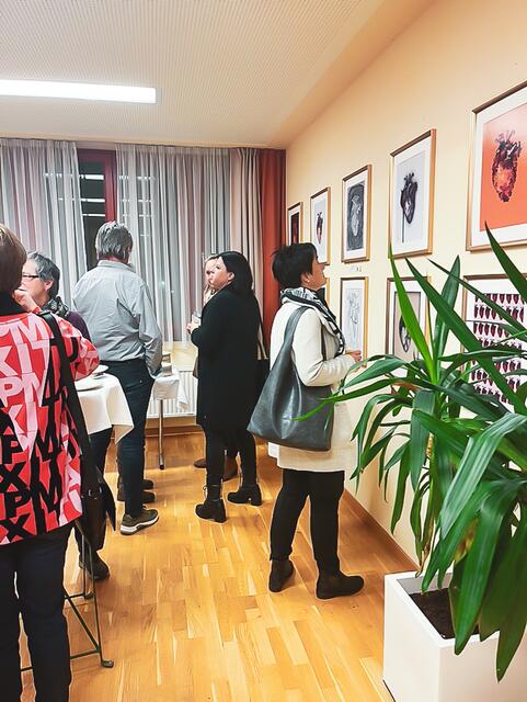 Bei der Vernissage zur Ausstellung von Josef Maier, am 27. Jänner 2023, ins "Jufa Hotel Lungau" in St. Michael. | Foto: (c) Josef Maier