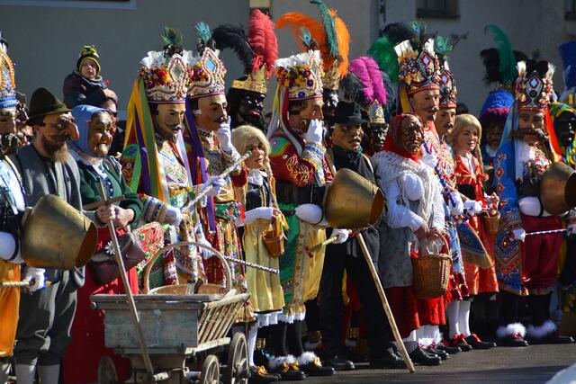 13 Gruppen gehören zum Nassereither Schellerlaufen, so verschieden wie ihre Masken. Was alle eint, ist das Streben nach Perfektion. | Foto: Larcher