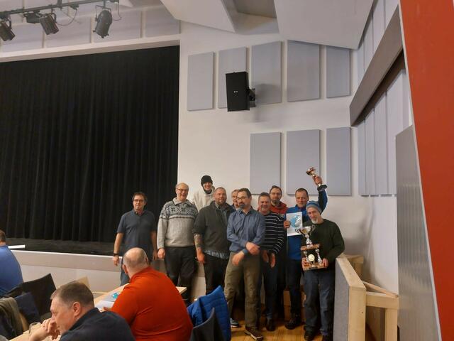 Die Sieger vom Betriebsrats-Eisschießen der voestalpine Böhler Bleche Mürzzuschlag: die ICE-Cracks TPA. | Foto: MeinBezirk.at