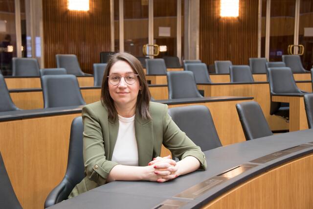Julia Herr im Sitzungssaal | Foto: SPÖ