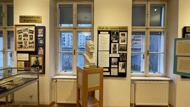 Auch Lorenz Böhler ist ein eigener Bereich gewidmet.
 | Foto: Kathrin Klemm