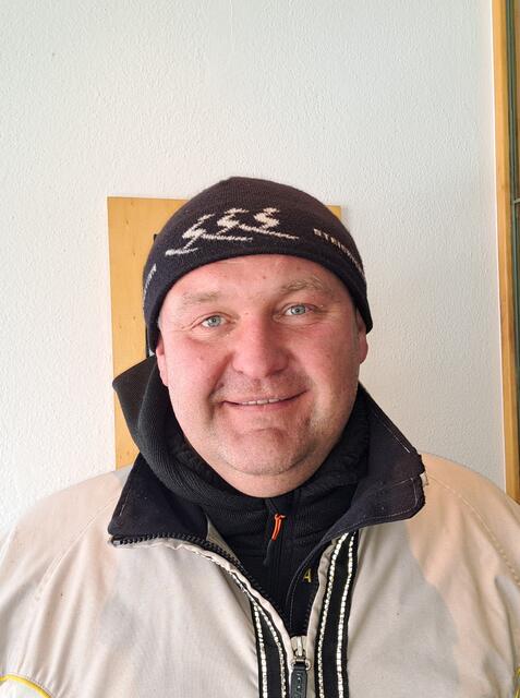 Harald Kaiser, Betriebsleiter und Pächter des Kleinliftes.
"Es macht großen Spaß zu sehen, mit wieviel Freude die Kleinsten hier das Schifahren erlernen."