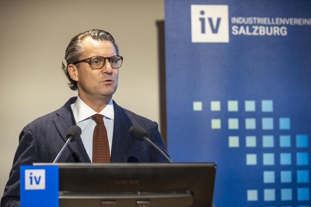 IV-Salzburg-Präsident Peter Unterkofler bei seiner Begrüßungsrede | Foto: IV-Salzburg/Kolarik