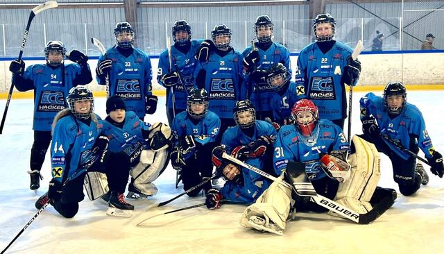 Das U13-Team des EC Götzens freut sich auf das Finalturnier in der eigenen Halle. | Foto: ECG