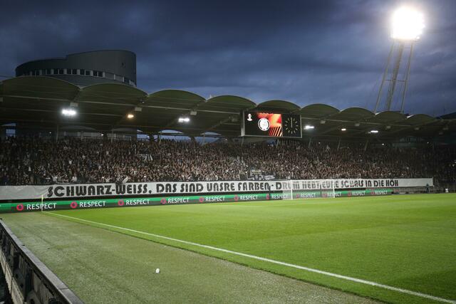 Nicht selbstverständlich im Februar: In Liebenau gibt es heute Abend wieder volles Haus. | Foto: GEPA