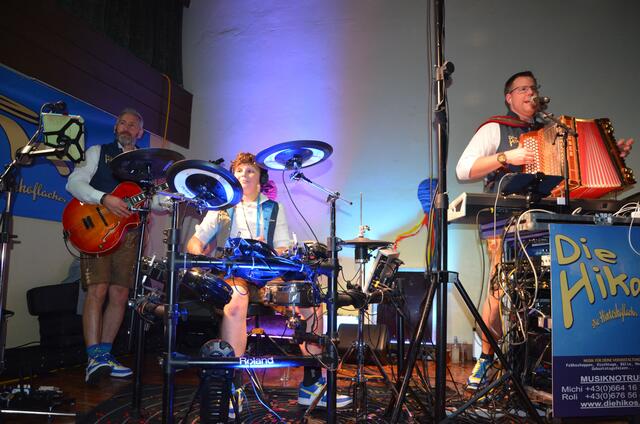  Die Partyband "Die Hinterkoflacher" aus Radenthein