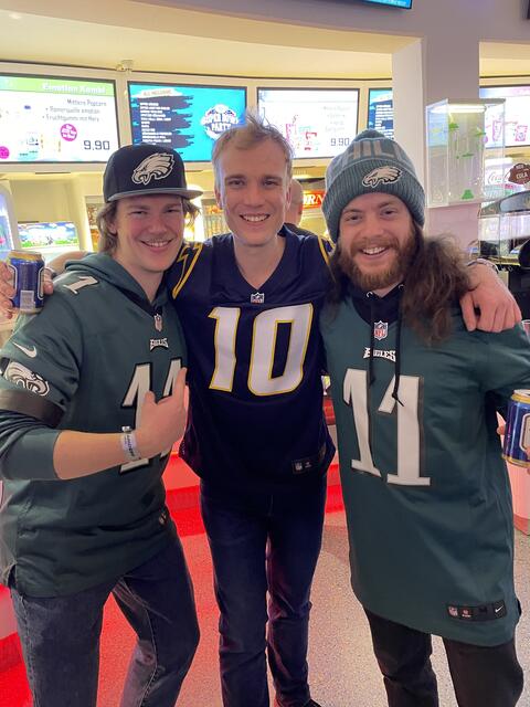 Mit ihrem 34:31 Tipp für die Eagles lagen Julian, Johannes und Mike zwar knapp am finalen Ergebnis dran, den Sie sicherten sich aber die Kansas City Chiefs.  | Foto: Michael Steger