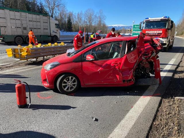 Der Unfall ereignete sich auf Höhe der Raststation Pack. | Foto: FF Preitenegg