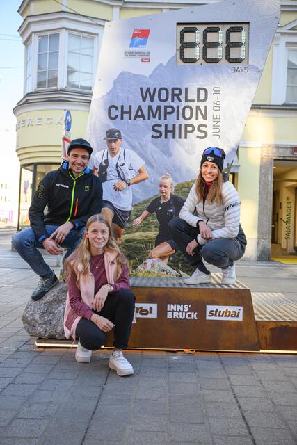 In 111 Tagen starten die Trail Run Weltmeisterschaften in Innsbruck und dem Stubaital. Philipp Ausserhofer, Ida-Sophie Hegemann und Rosanna Buchauer (AthletInnen) | Foto: © WMTRC 2023 / Oss