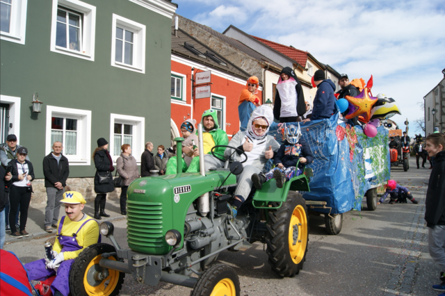 Ein Highlight ist der große Faschingsumzug in Litschau. | Foto: Archiv