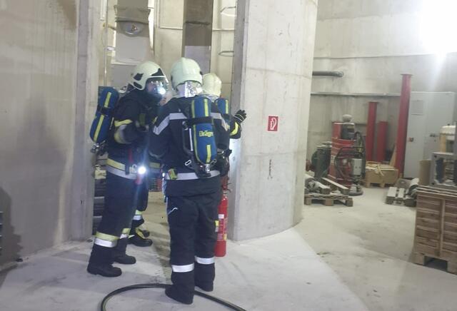 Im Motor eines Silos war ein Brand ausgebrochen. | Foto: FF Gaishorn