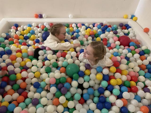 Schule einmal anders, in "Snoezelen"-Räumen können die Kinder entspannen. | Foto: Empl