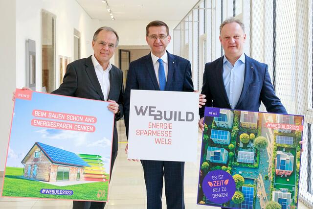 Gerhard Dell, Geschäftsführer OÖ Energiesparverband, Wirtschafts- und Energie-Landesrat Markus Achleitner und Robert Schneider, Geschäftsführer Messe Wels GmbH (v. l.) | Foto: Land OÖ/Margot Haag
