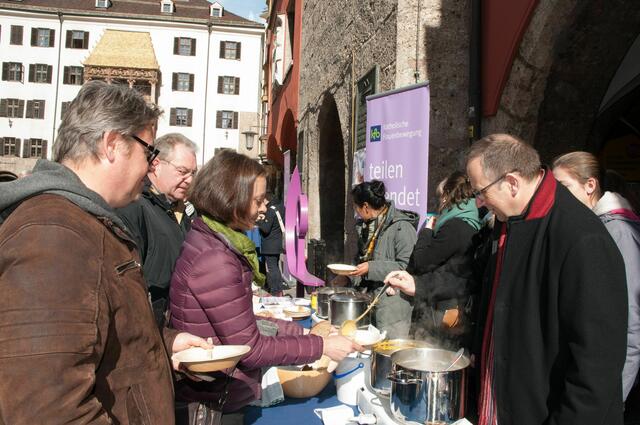 Benefizsuppenessen am Aschermittwoch als Auftakt der "Aktion Familienfasttag". (Archivfoto) | Foto: Sigl