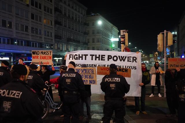 Foto: System Change not Climate Change