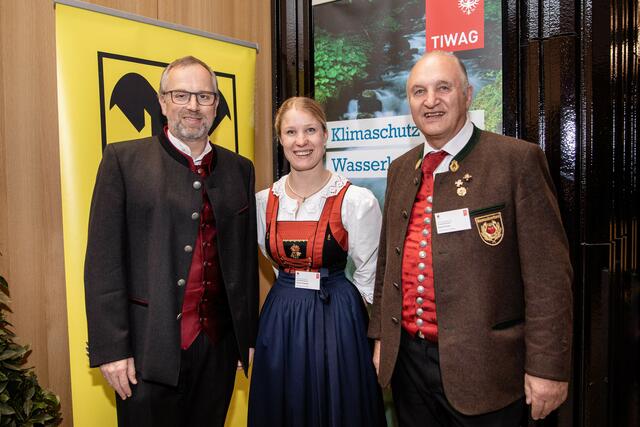 Bischofsvikar Jakob Bürgler, Landeskapellm.stellvertreterin Theresa Schapfl, Landeskapellmeister Rudi Pascher | Foto: TVM