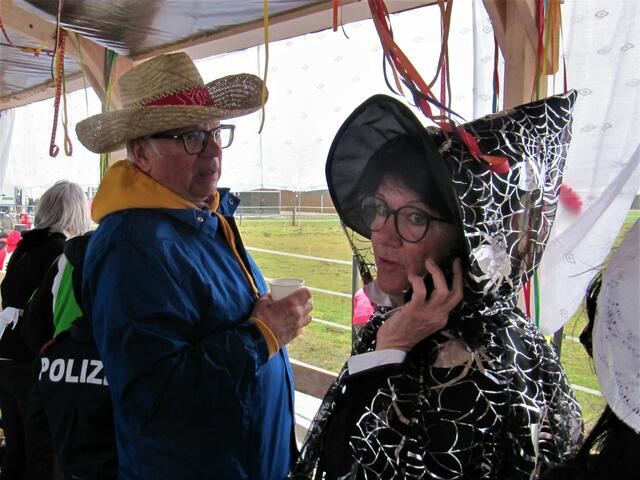 Faschingszug 2023 von Niederalm zum Dorfplatz Anif 