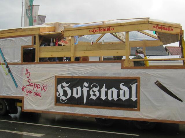 Faschingszug 2023 von Niederalm zum Dorfplatz Anif 