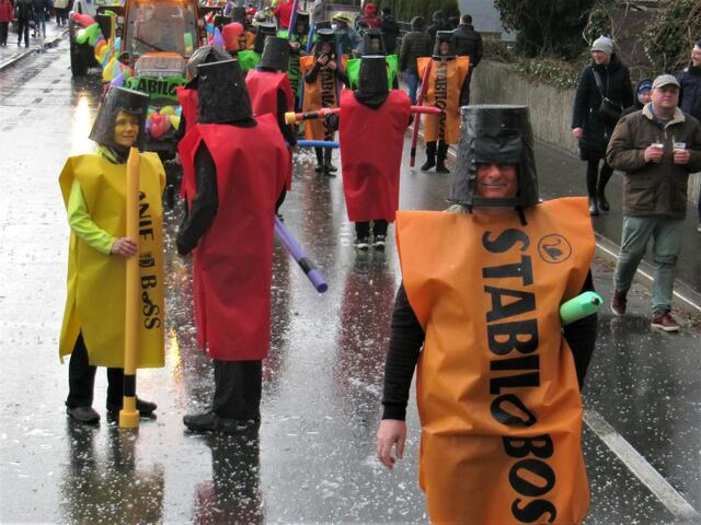 Faschingszug 2023 von Niederalm zum Dorfplatz Anif 