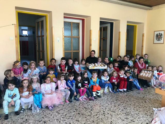 Die Kindergartenkinder in Krensdorf ließen den Fasching noch einmal so richtig hochleben | Foto: Gemeinde Sigleß