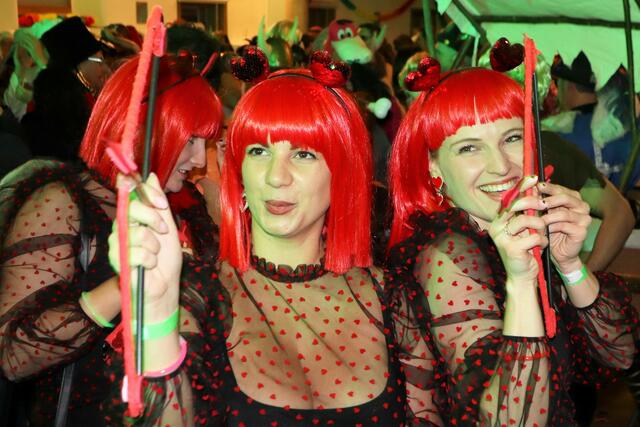 Ganz in Weiß - pardon Rot