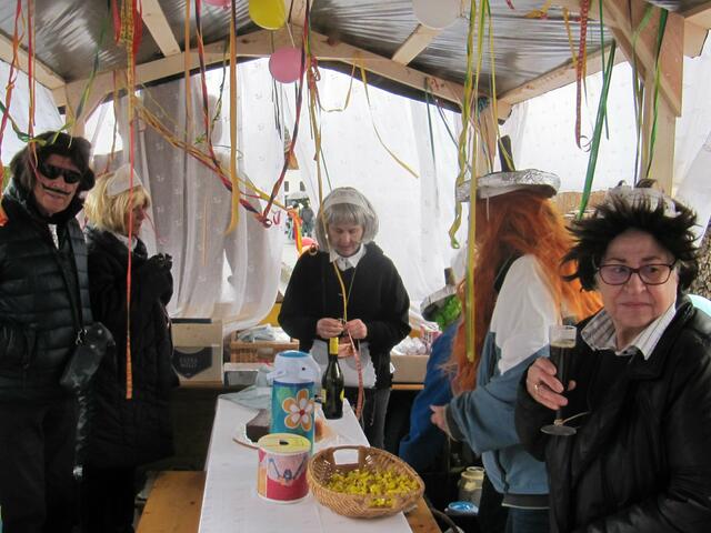 Faschingszug 2023 von Niederalm zum Dorfplatz Anif 