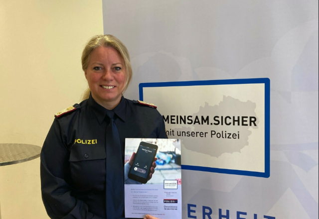 Bernadette Kainrath ist die Sicherheitskoordinatorin der Wiener Neustädter Polizei. | Foto: Polizei WRN