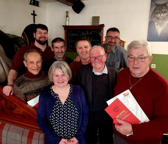 1. Reihe: Sabine Ameshofer, Adi Lehfellner, Max Gruber / 2. Reihe: Cornelis Wijnen, Daniel Ammesberger, Mario Miniberger, Peter Gaisbauer, Claus Miniberger. | Foto: SPÖ Scharten