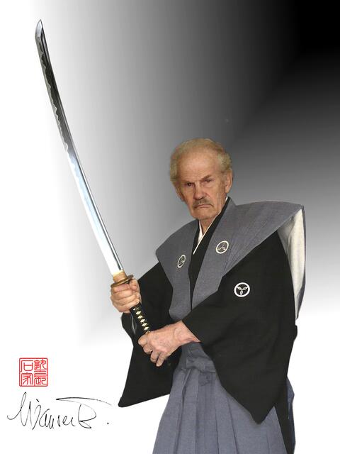 Erwin Steinhauser trainiert Iai-Dō mit viel Leidenschaft.  | Foto: Erwin Steinhauser