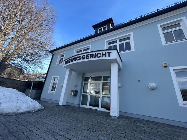 Die vorsitzende Richterin verurteilte den Angeklagten heute am Bezirksgericht Tamsweg wegen fahrlässiger Tötung. | Foto: Peter J. Wieland