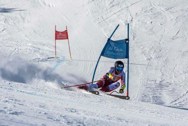 Unser Speed-Ass Anna Schilcher beim Europacup-Super-G in Bosnien | Foto: Jadran Cilic