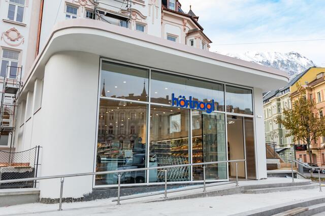 Ab 27.2. ist die Filiale vom Hörtnagl am Claudiaplatz geschlossen, die Filiale wird verkleinert. | Foto: Hörtnagl/Steinlechner