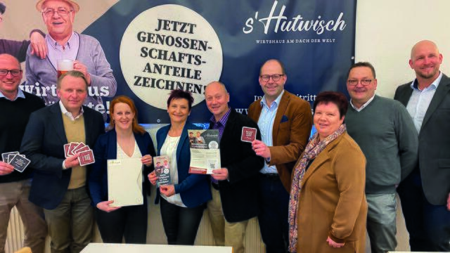 Bei der Projektvorstellung "s'Hutwisch" - Wirtshaus am Dach der Welt. | Foto: Gemeinde Hochneukirchen