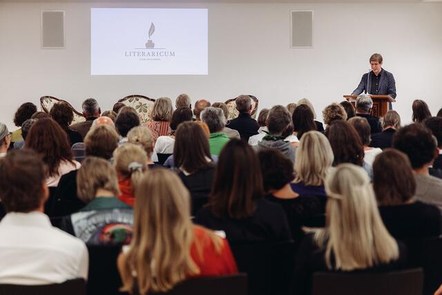 Literaricum Lech 2023 findet vom 13. bis 16. Juli in Oberlech (Vorarlberg) statt. | Foto: Literaricum Lech by Christoph Schöch