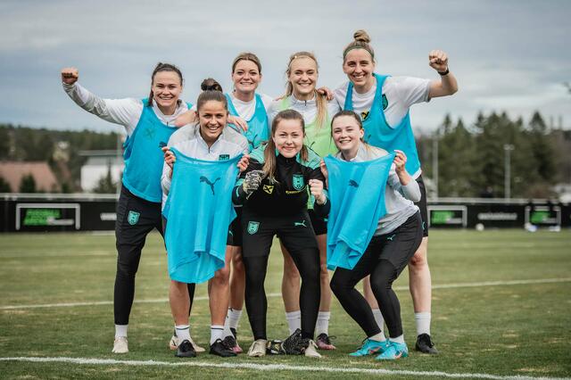 Gute Laune herrscht auch beim Training. | Foto: ÖFB/Christopher Glanzl