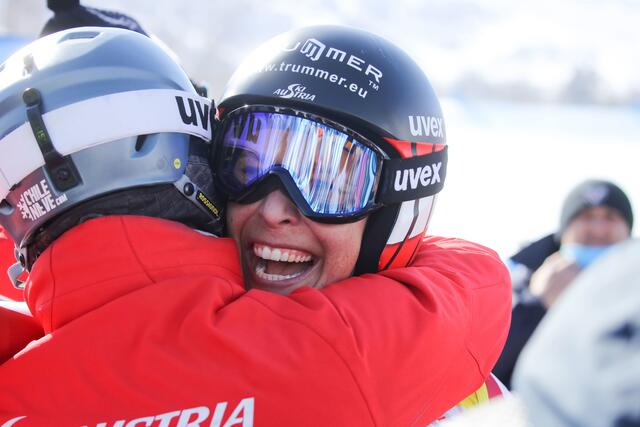 Die Freude nach Silber. | Foto: GEPA pictures