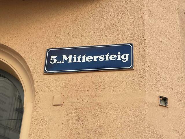 Die Straßenkreuzung beim Mittersteig gibt aktuell Rätsel auf. | Foto: Salme Taha Ali Mohamed