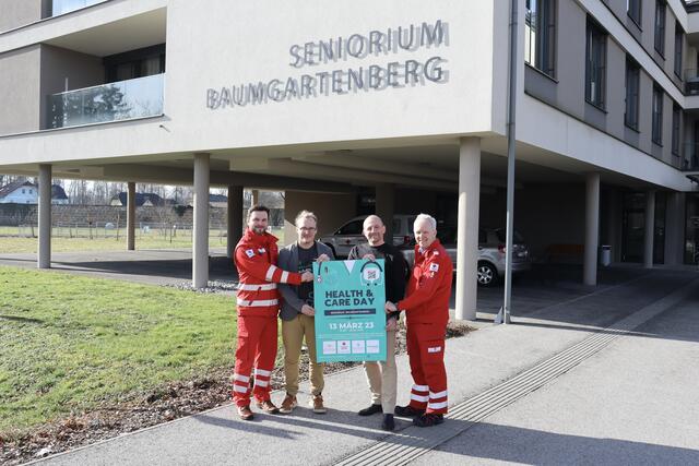 Laden zum Health- &amp; Care-Day am 13. März im Seniorium Baumgartenberg: Die Organisatoren (von links) Mario Mayr (Rotkreuz-Projektleitung), Matthias Lindtner (Lebenshilfe-Werkstättenleiter Perg), Georg Gebetsberger (Heimleiter Seniorium Baumgartenberg und Grein), Joachim Mach (Dienstführender Rotes Kreuz Grein). | Foto: Rotes Kreuz, Karl Holzweber