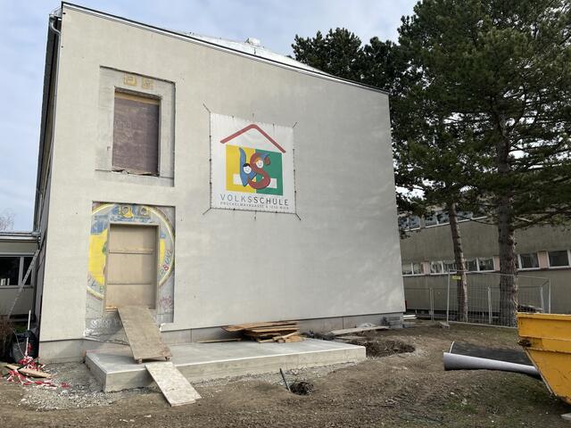 So schaut es derzeit bei der Baustelle in der Prückelmayrgasse 6 aus.  | Foto: Lisa Kammann
