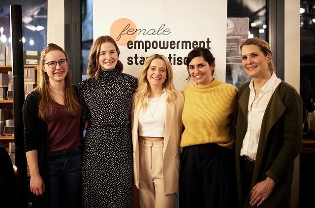 Beim Female Empowerment Stammtisch in Innsbruck wurde Traudi offiziell gelauncht. | Foto: verenanagl.com