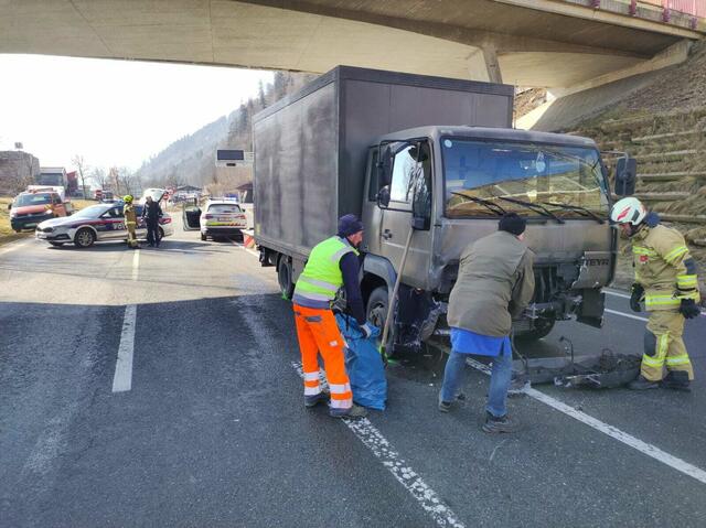 Fahrzeugkollision in Maishofen | Foto: FF Maishofen