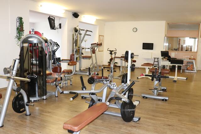 Geräte für die unterschiedlichen Muskelpartien | Foto: Herbert Stocker