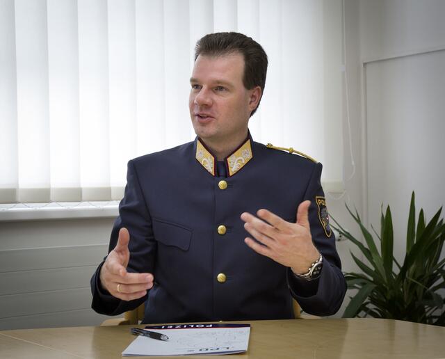 Landespolizeidirektor Gerald Ortner zeigt sich tief betroffen: "Ich bin mit meinen Gedanken in allererster Linie bei der Familie, den Angehörigen und Freunden des Verstorbenen und biete meine volle Unterstützung an." | Foto: LPD Stmk (Archivbild)