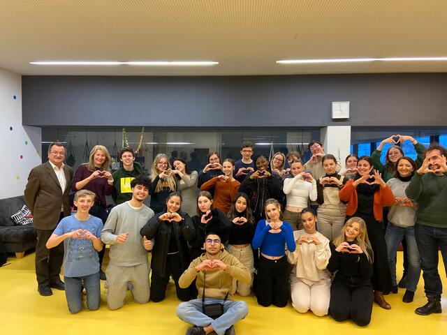 Schulpartnerschaft zwischen dem BRG/BORG Kirchdorf und dem Lycee Jean Rostand aus Straßburg. | Foto: Winkler-Ebner, BRG/BORG Kirchdorf