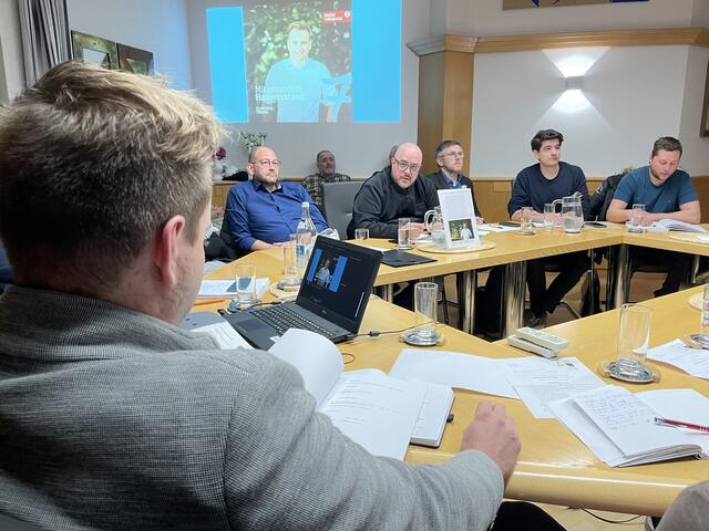 Ausschussobmann GR Christoph Kohler sparte nicht mit Kritik an der bisherigen Ablehnung durch die ÖVP-Fraktion. | Foto: Othmar Kolp