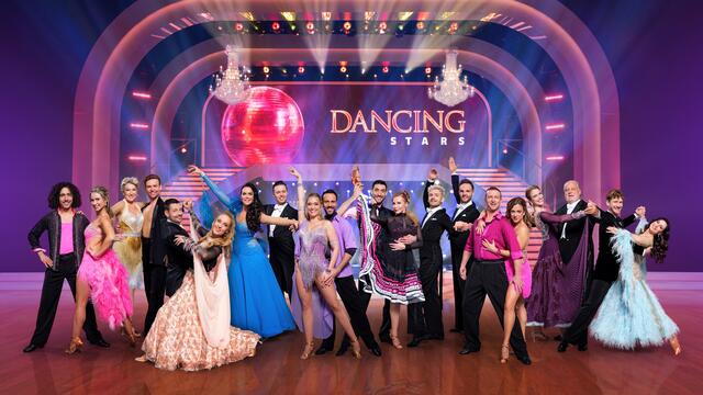 10 Promis und 10 Profis präsentierten beim "Dancing Stars"-Auftakt am 3. März Können und Nerven: MeinBezirk.at war bei der starken und unterhaltsamen Show dabei! | Foto: ORF/ Roman Zach-Kiesling